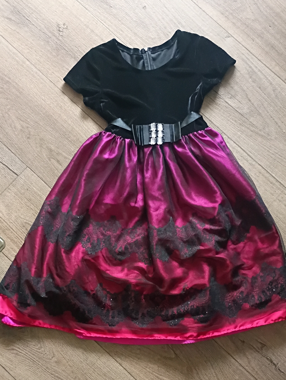 Black Velvet Bodice Rhinestone Embellished Buckle Holiday Dress